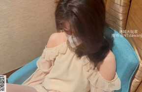 ［通城大玩家］tian害羞妹妹嫩足